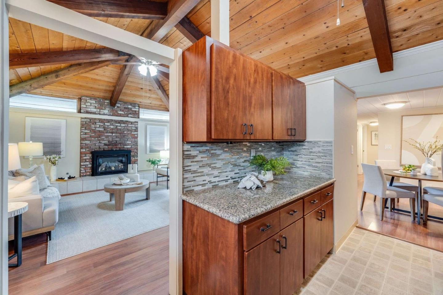 Photo #10: ML82036119 Listing: Photo #10