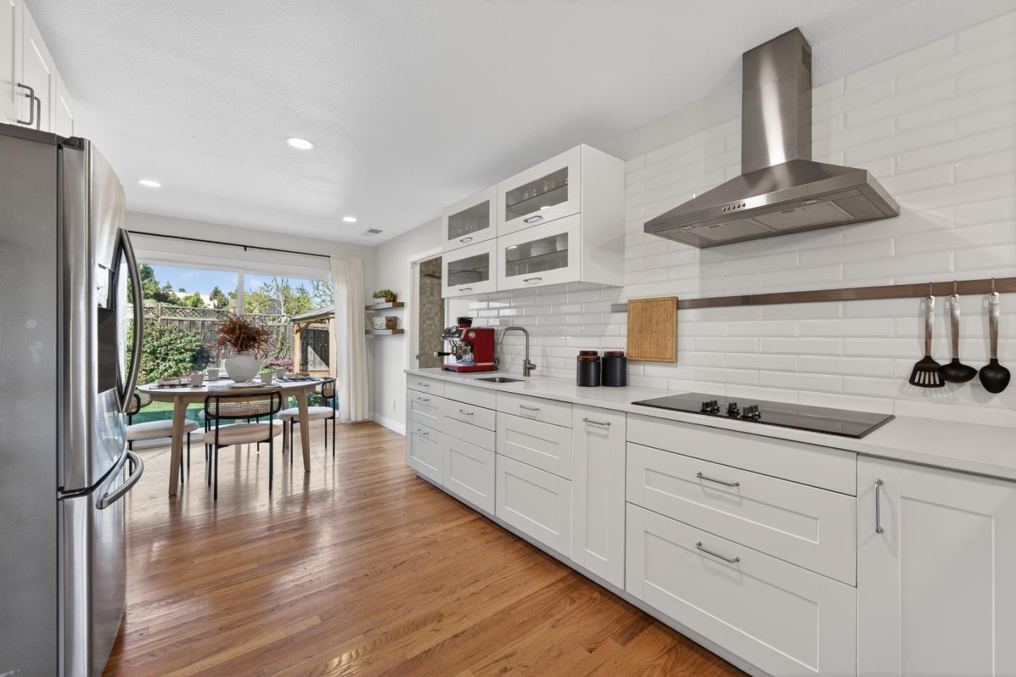 Detail Gallery Image 17 of 67 For 649 Chauncey Way, San Jose,  CA 95128 - 3 Beds | 2/1 Baths