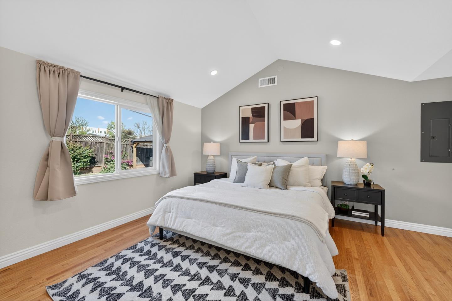 Detail Gallery Image 26 of 67 For 649 Chauncey Way, San Jose,  CA 95128 - 3 Beds | 2/1 Baths