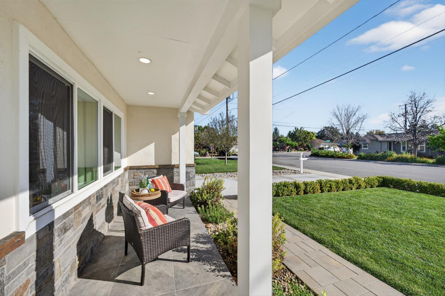 Detail Gallery Image 9 of 67 For 649 Chauncey Way, San Jose,  CA 95128 - 3 Beds | 2/1 Baths