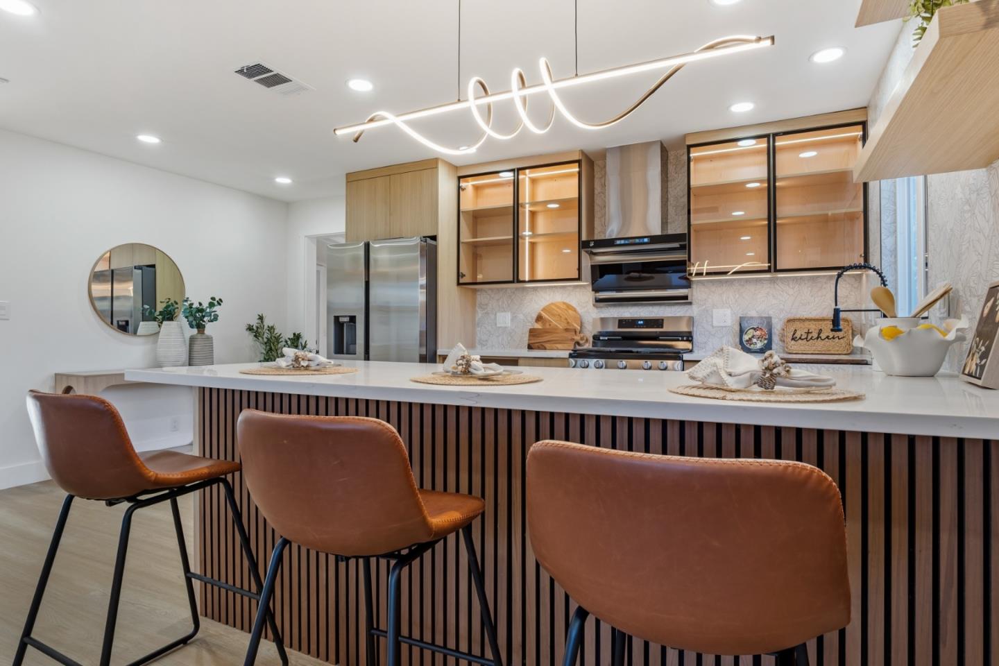 Detail Gallery Image 6 of 15 For 3381 Mount Everest Dr, San Jose,  CA 95127 - 3 Beds | 2 Baths