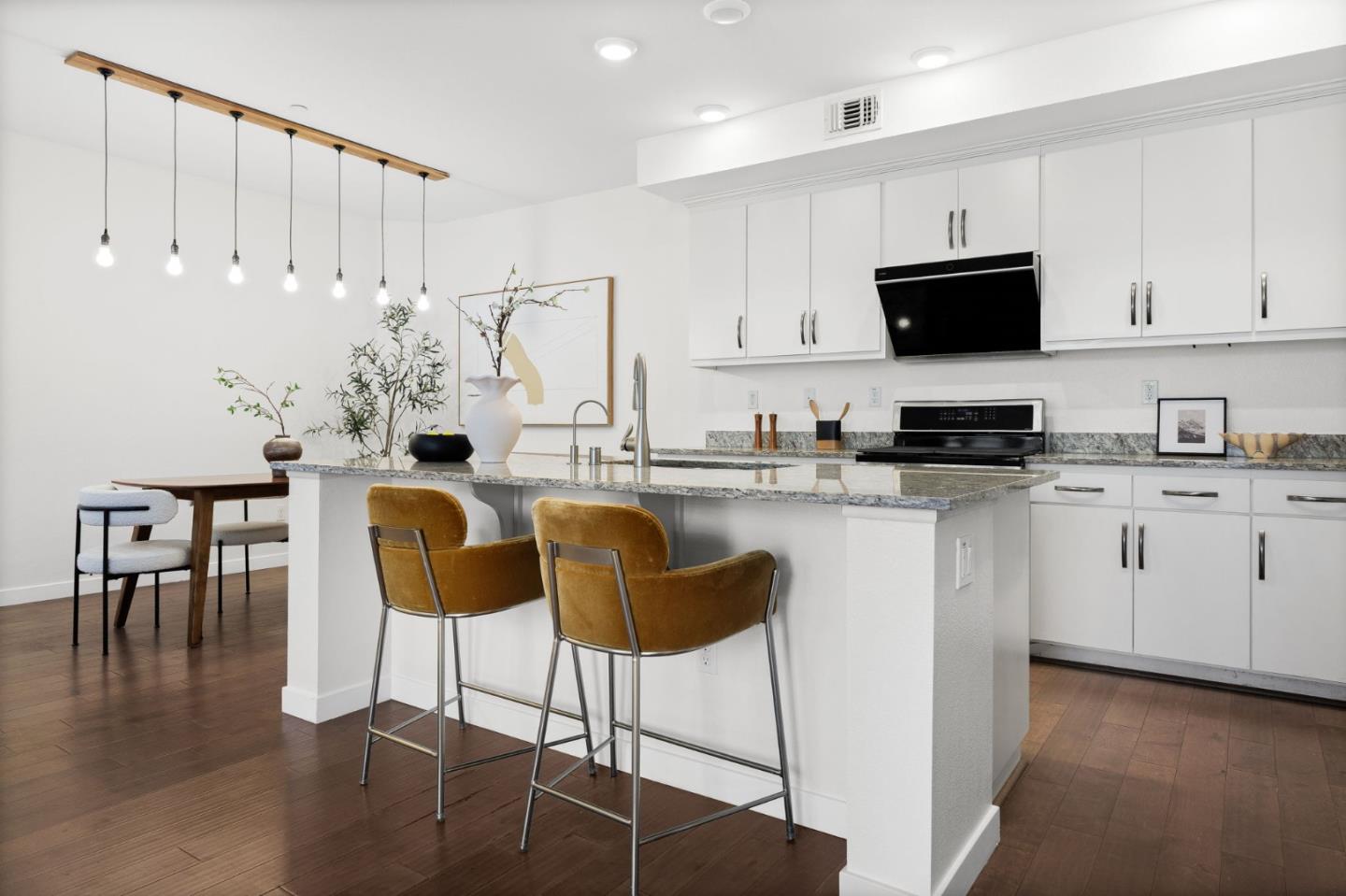 Photo #1: ML82036122 Listing: Photo #1