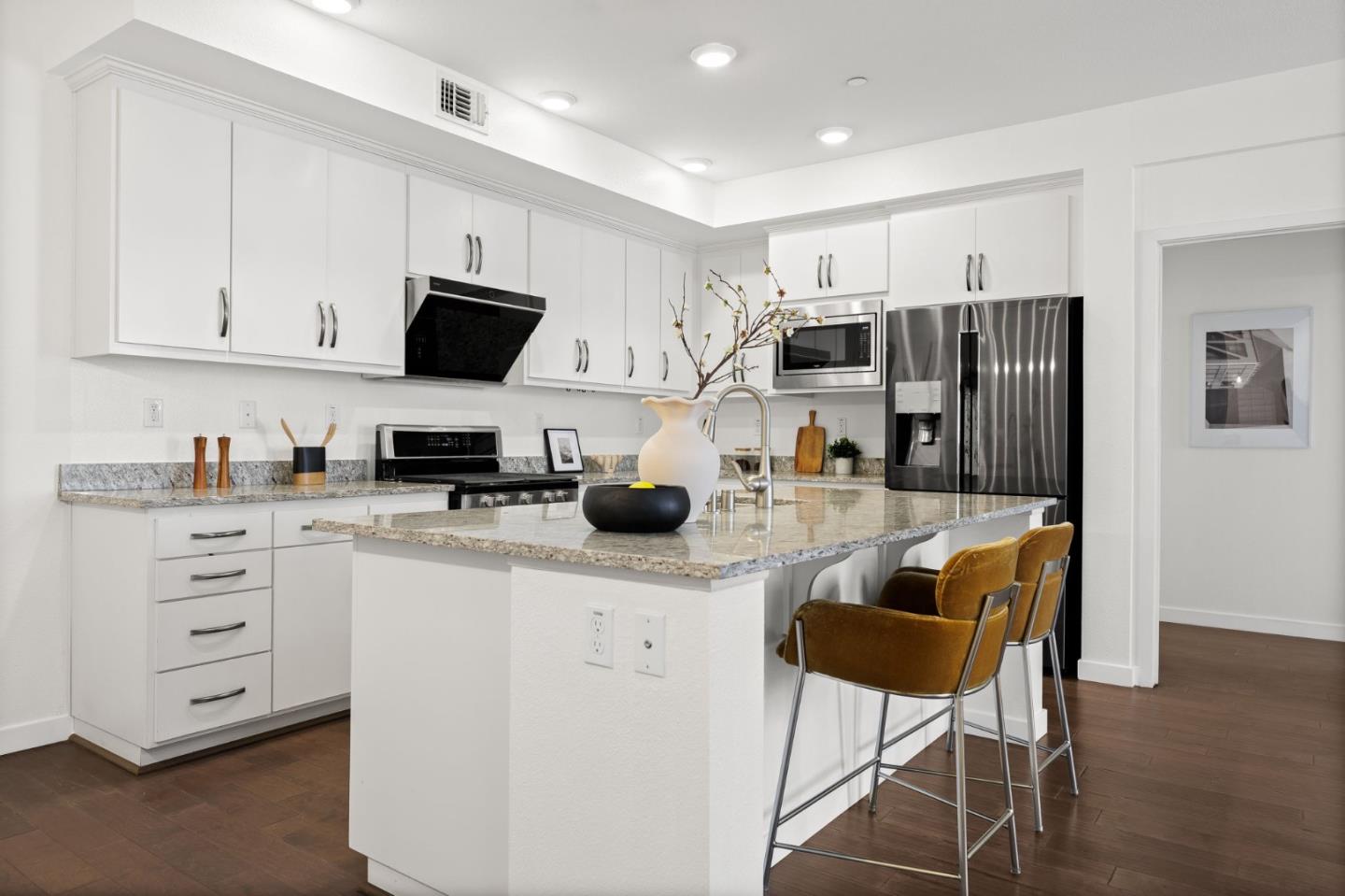 Photo #11: ML82036122 Listing: Photo #11