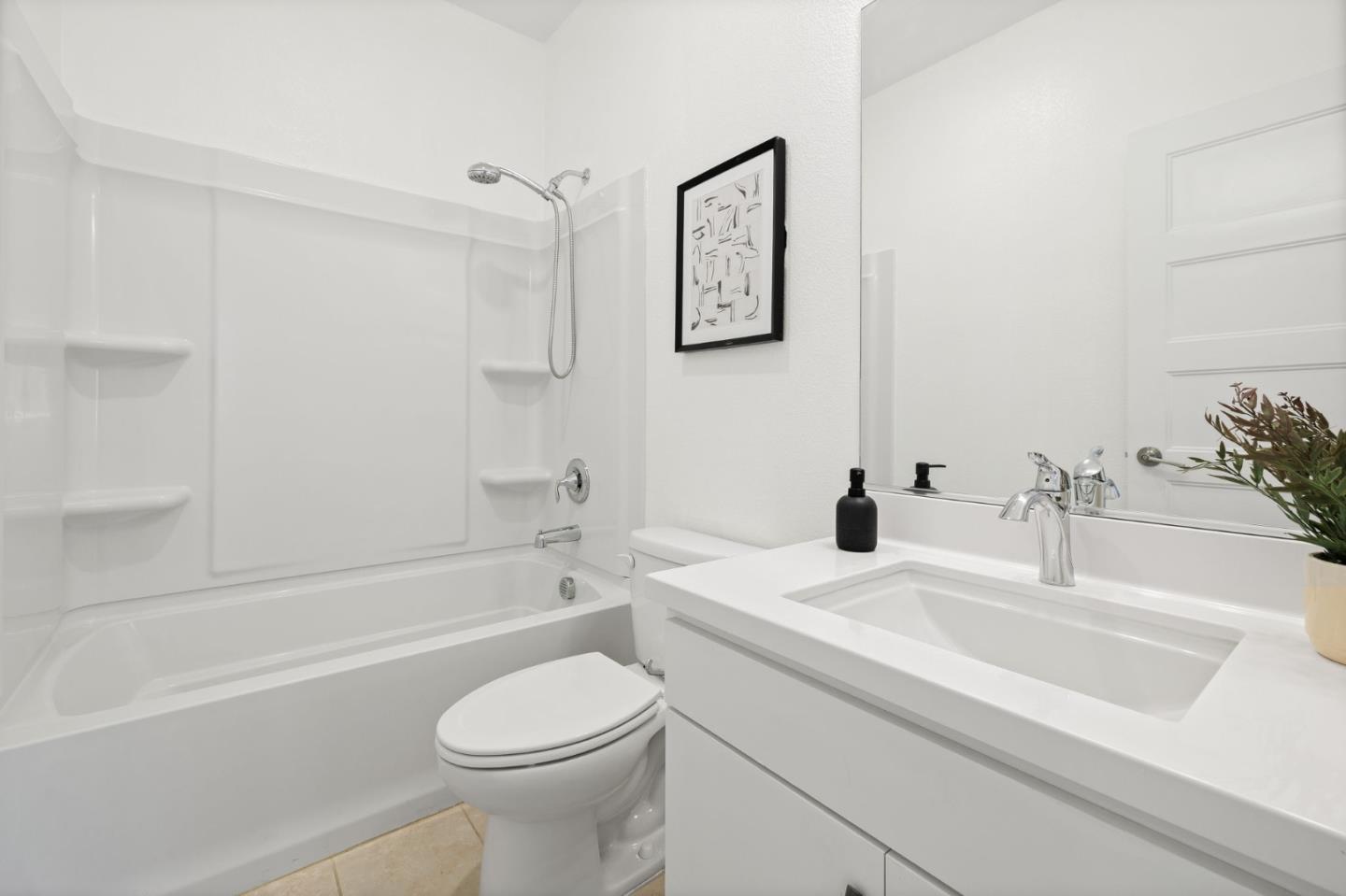 Photo #16: ML82036122 Listing: Photo #16