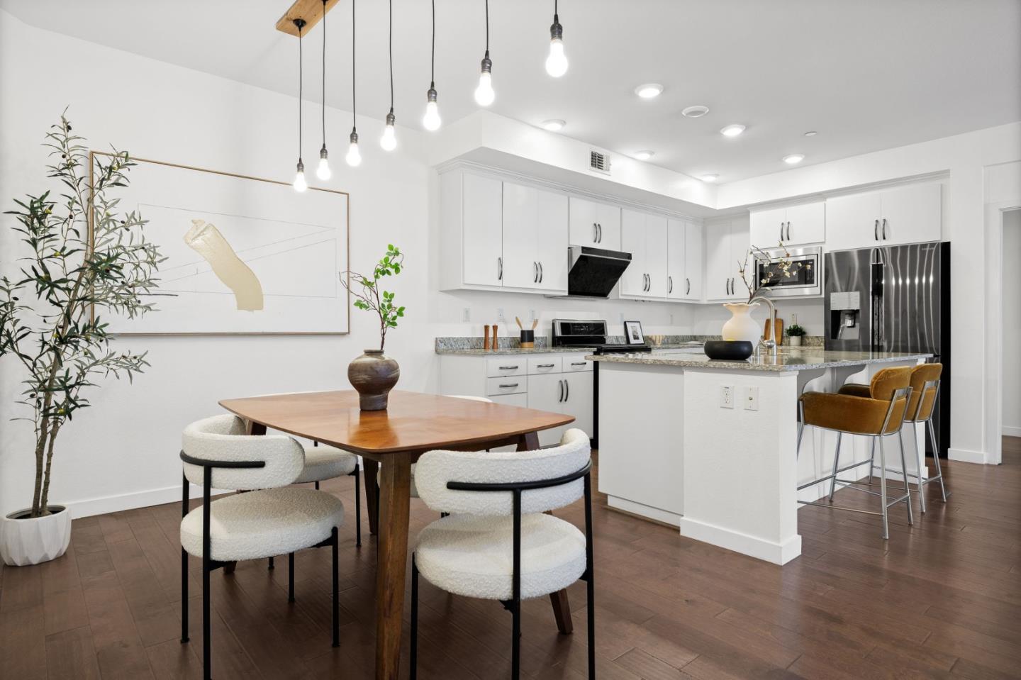 Photo #7: ML82036122 Listing: Photo #7