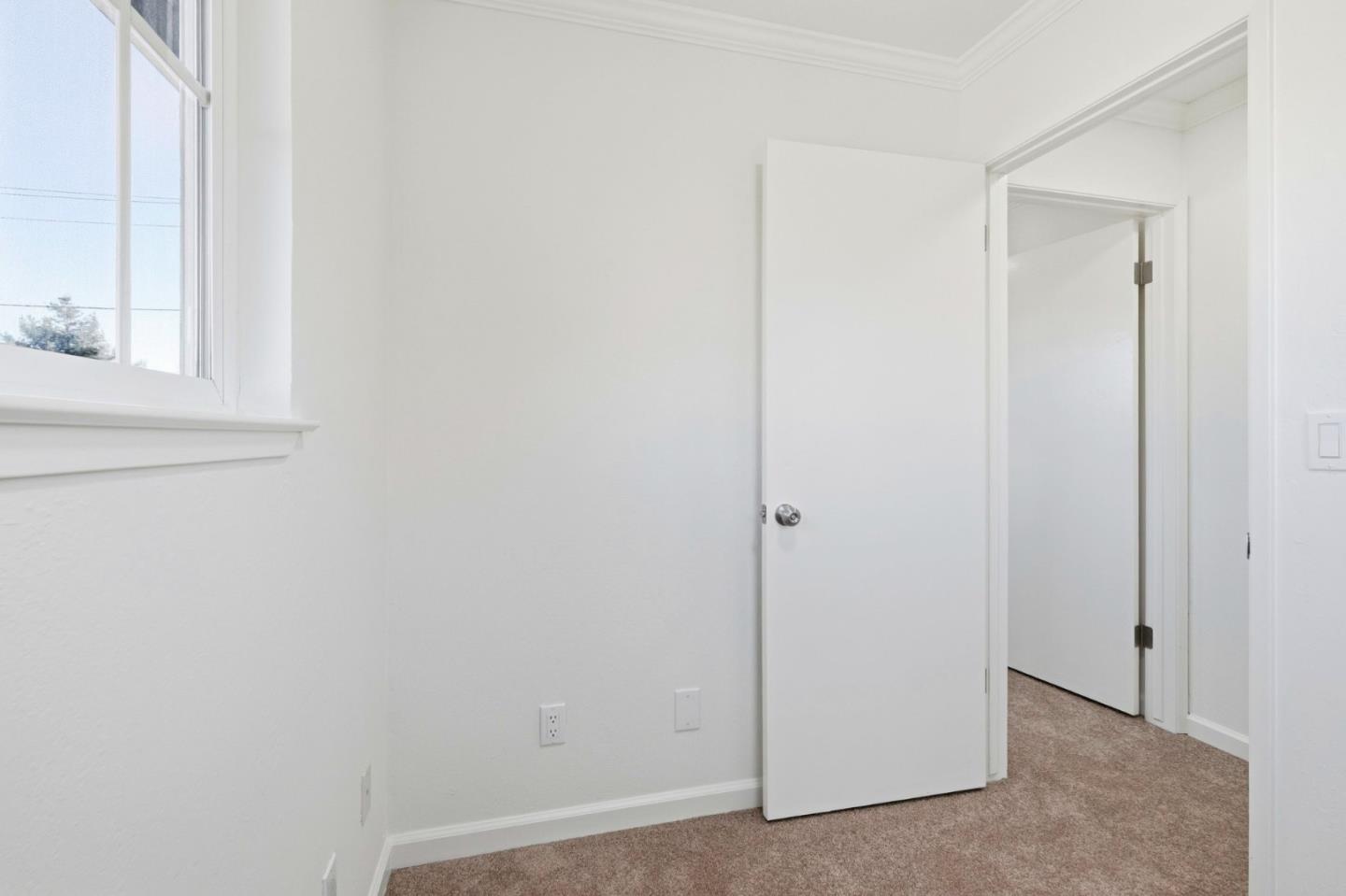 Detail Gallery Image 22 of 33 For 1245 Harper St, Santa Cruz,  CA 95062 - 4 Beds | 3 Baths