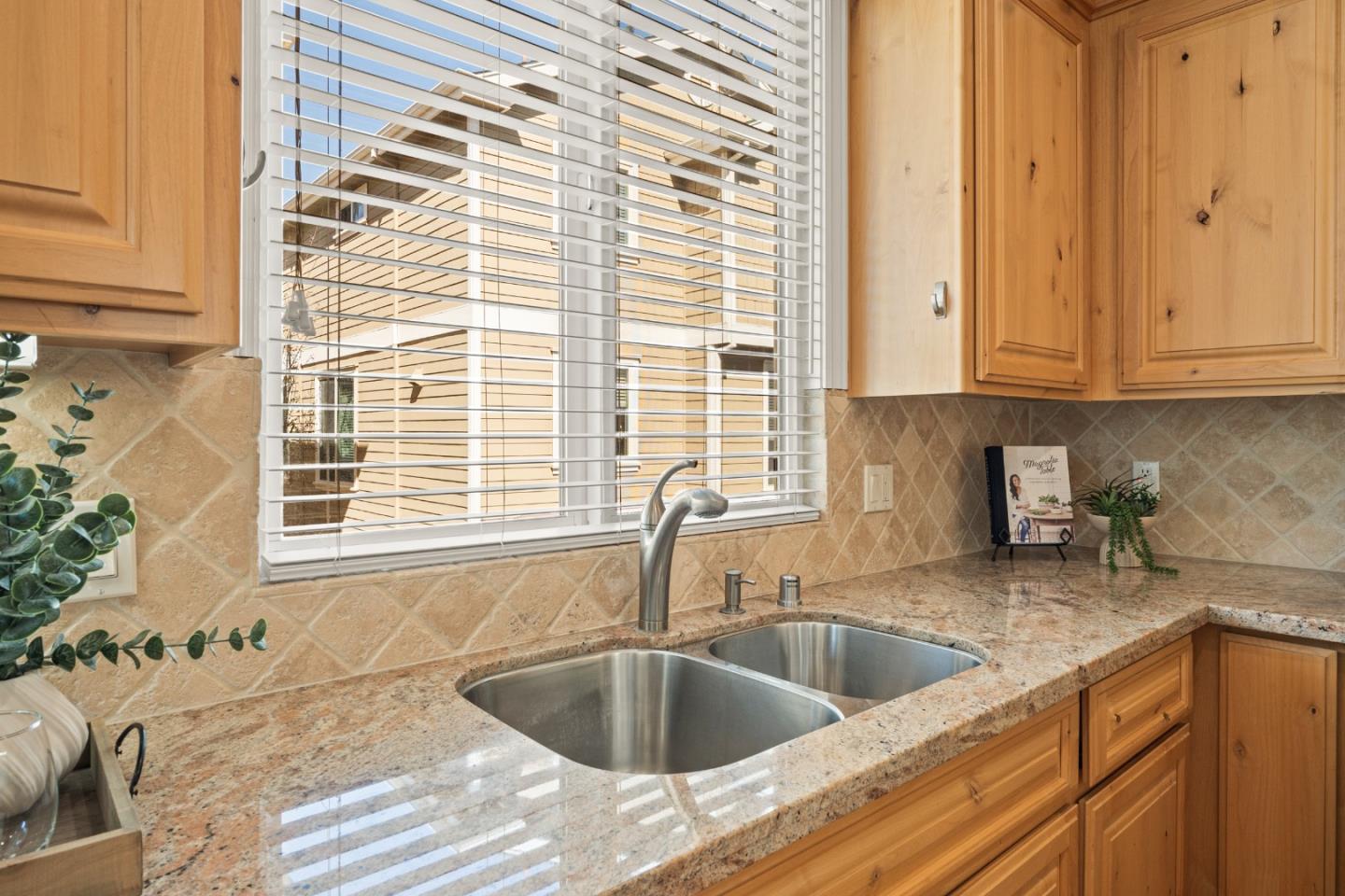 Photo #13: ML82036125 Listing: Photo #13