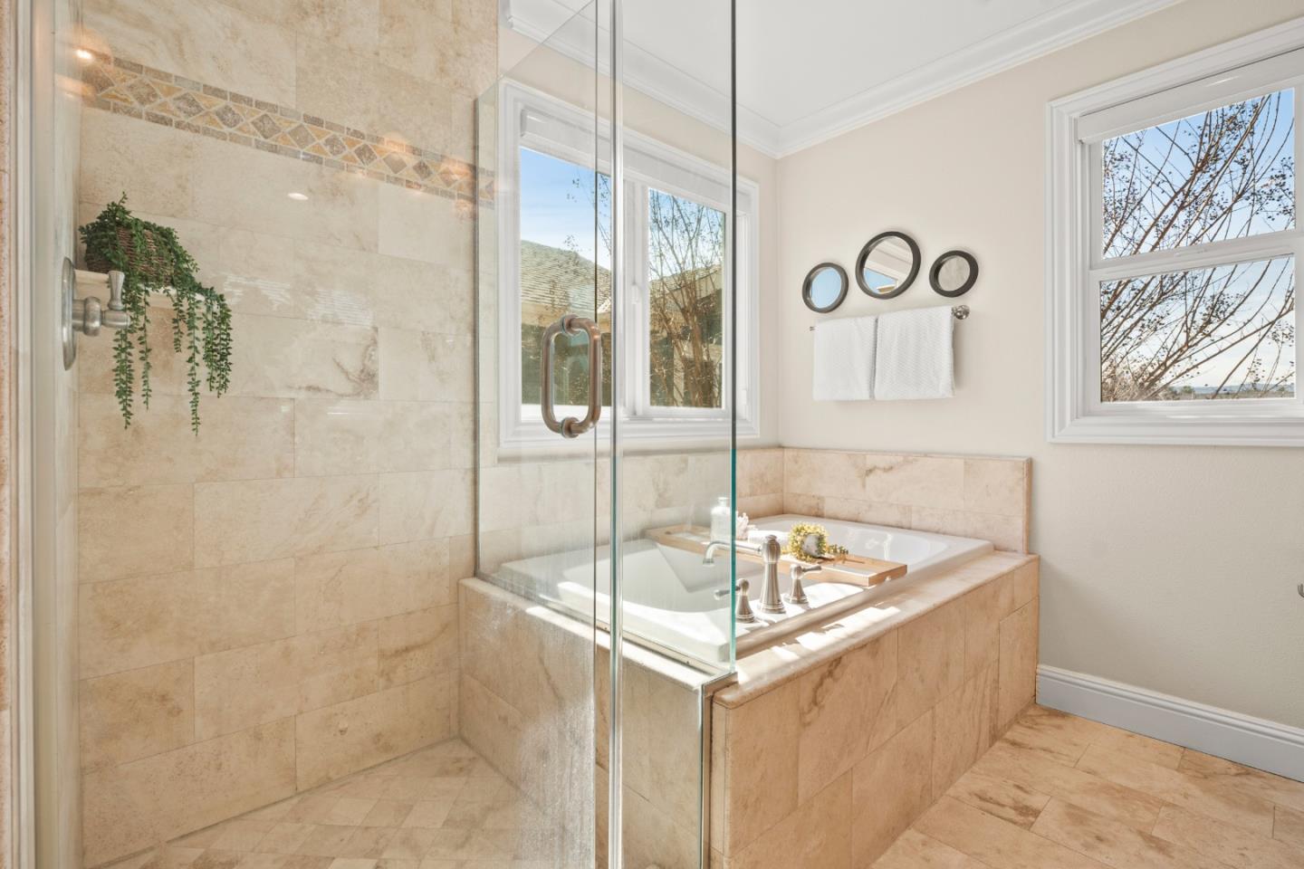 Photo #17: ML82036125 Listing: Photo #17