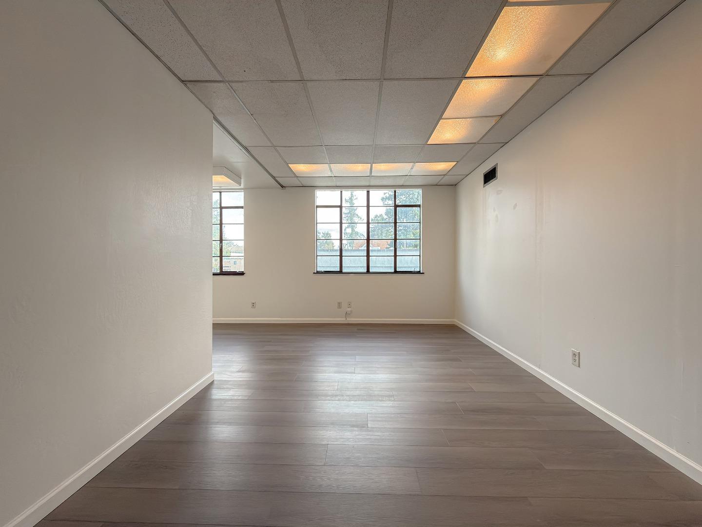 Detail Gallery Image 4 of 18 For 1260 a St, Hayward,  CA 94541 - – Beds | – Baths