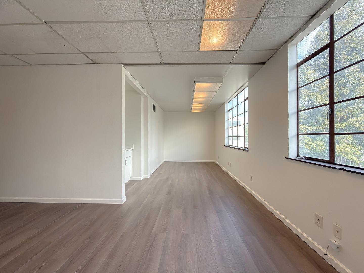 Detail Gallery Image 6 of 18 For 1260 a St, Hayward,  CA 94541 - – Beds | – Baths