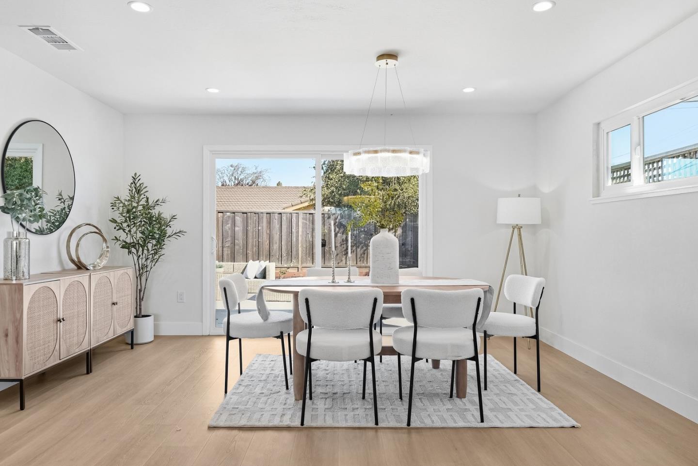 Detail Gallery Image 16 of 38 For 3221 Llano St, San Mateo,  CA 94403 - 4 Beds | 2 Baths