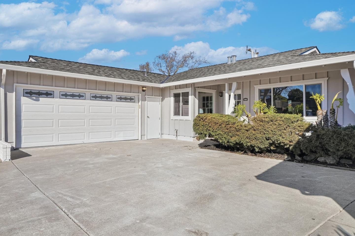 Detail Gallery Image 3 of 38 For 3221 Llano St, San Mateo,  CA 94403 - 4 Beds | 2 Baths