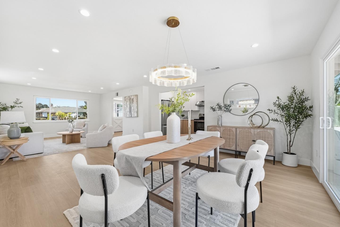 Detail Gallery Image 5 of 38 For 3221 Llano St, San Mateo,  CA 94403 - 4 Beds | 2 Baths