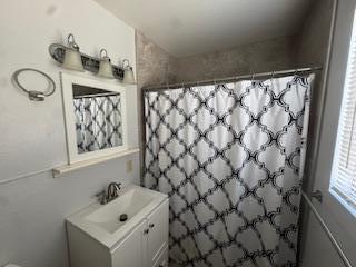 Detail Gallery Image 14 of 40 For 750 El Camino Paraiso, Hollister,  CA 95023 - 3 Beds | 1/1 Baths