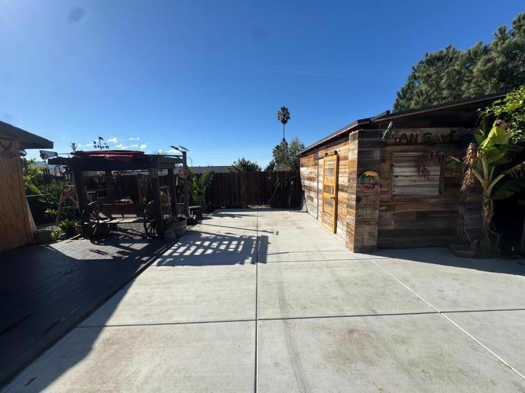 Detail Gallery Image 29 of 40 For 750 El Camino Paraiso, Hollister,  CA 95023 - 3 Beds | 1/1 Baths