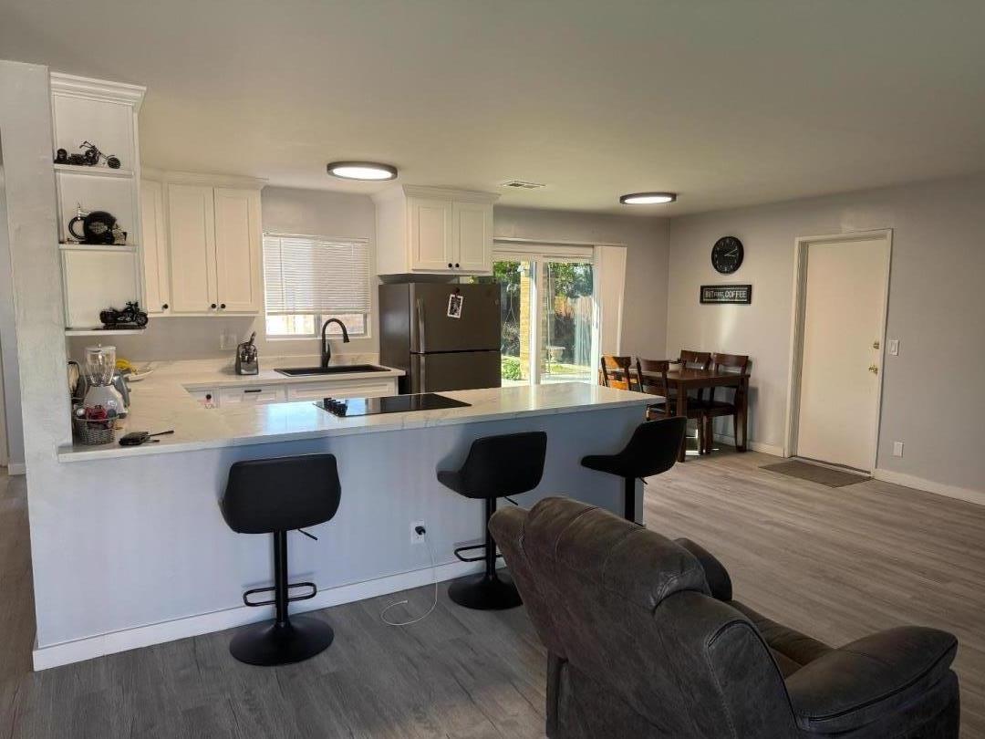 Detail Gallery Image 8 of 40 For 750 El Camino Paraiso, Hollister,  CA 95023 - 3 Beds | 1/1 Baths