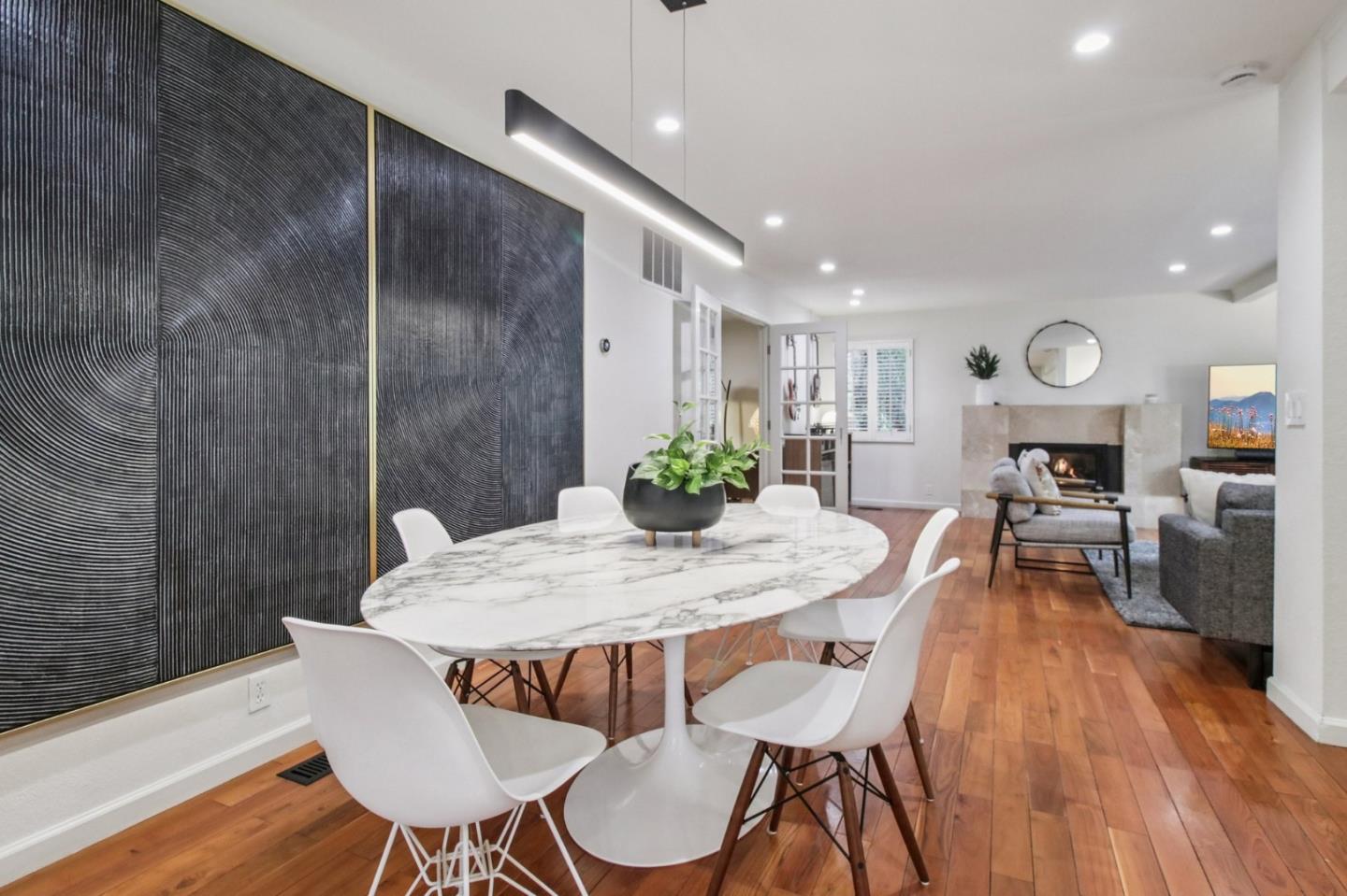 Detail Gallery Image 19 of 101 For 6875 the Turn, Oakland,  CA 94611 - 3 Beds | 2/1 Baths