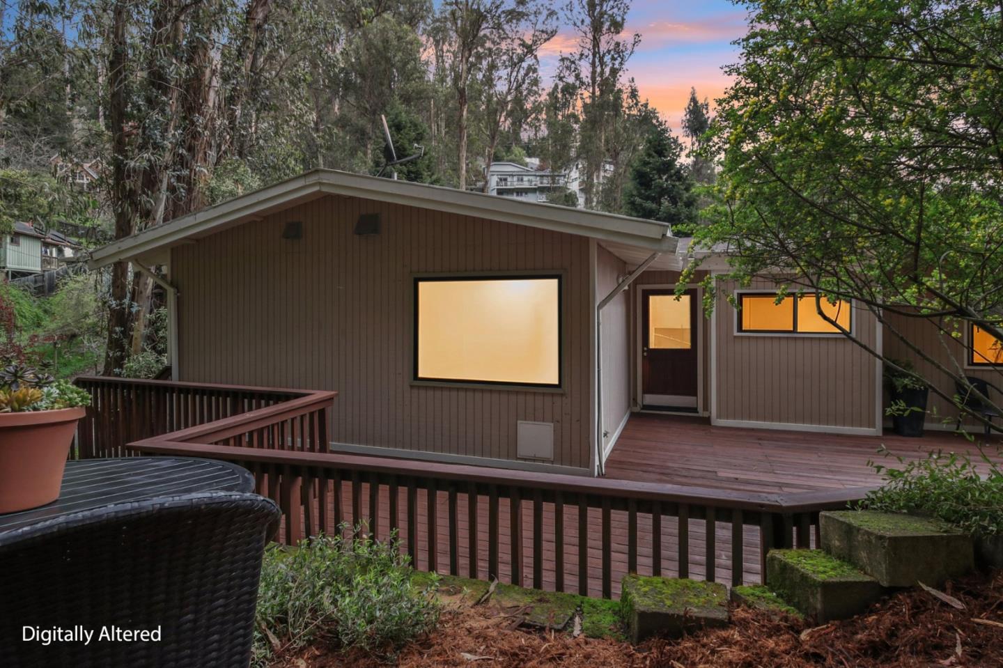 Detail Gallery Image 2 of 101 For 6875 the Turn, Oakland,  CA 94611 - 3 Beds | 2/1 Baths