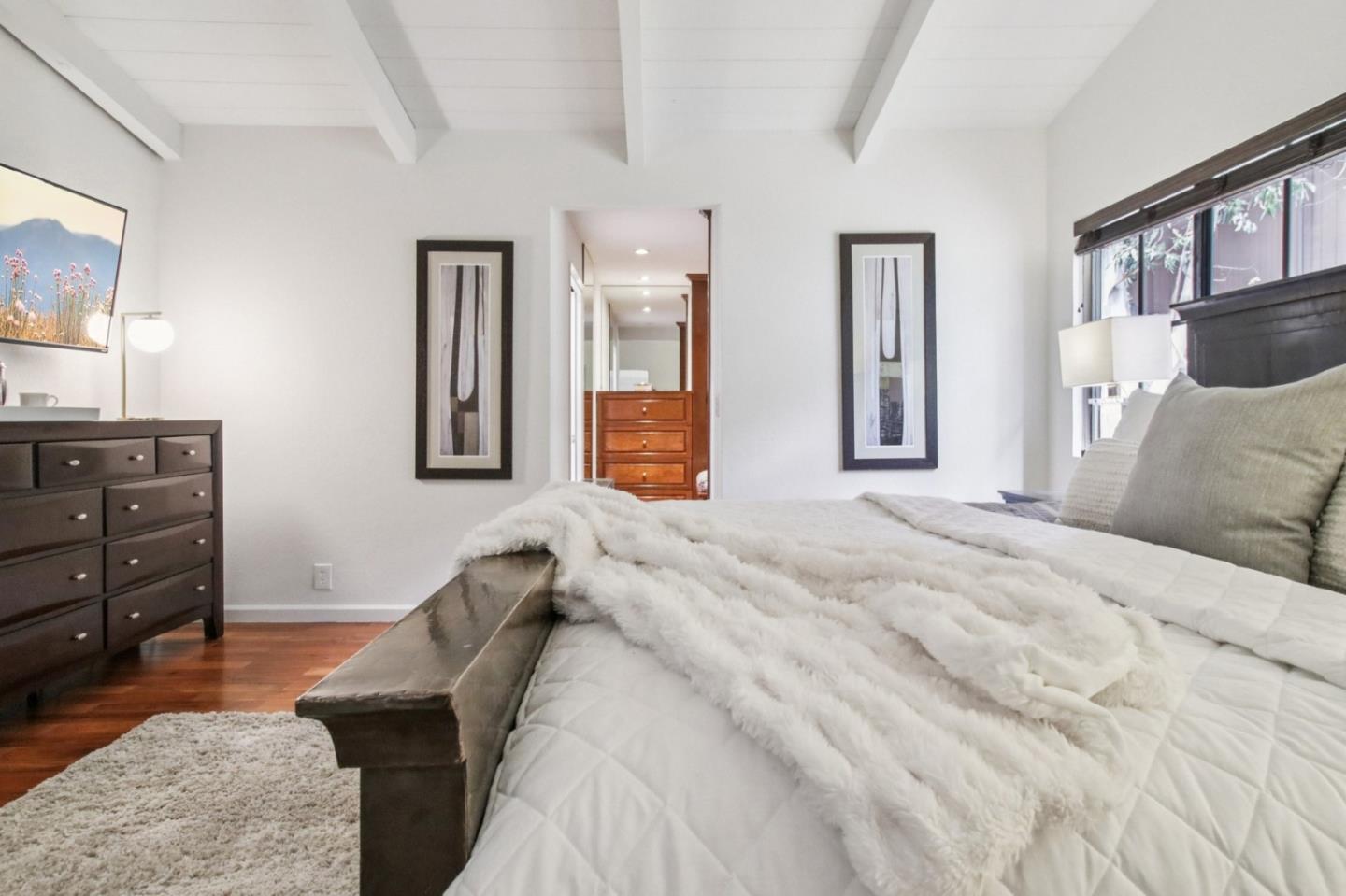 Detail Gallery Image 50 of 101 For 6875 the Turn, Oakland,  CA 94611 - 3 Beds | 2/1 Baths