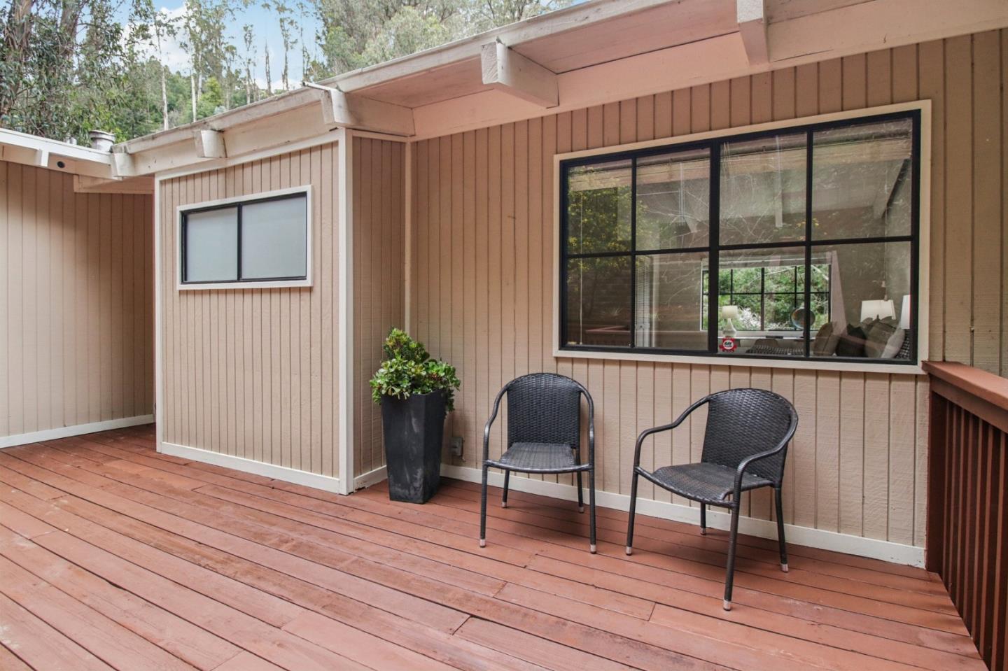 Detail Gallery Image 71 of 101 For 6875 the Turn, Oakland,  CA 94611 - 3 Beds | 2/1 Baths