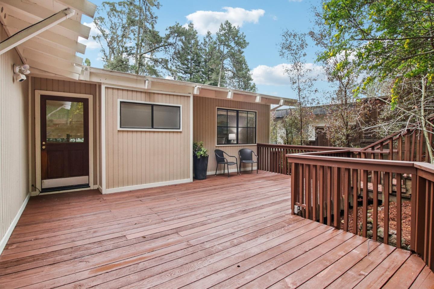 Detail Gallery Image 74 of 101 For 6875 the Turn, Oakland,  CA 94611 - 3 Beds | 2/1 Baths