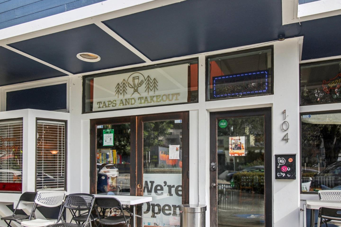 Detail Gallery Image 91 of 101 For 6875 the Turn, Oakland,  CA 94611 - 3 Beds | 2/1 Baths