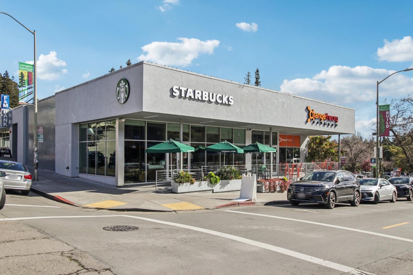 Detail Gallery Image 96 of 101 For 6875 the Turn, Oakland,  CA 94611 - 3 Beds | 2/1 Baths