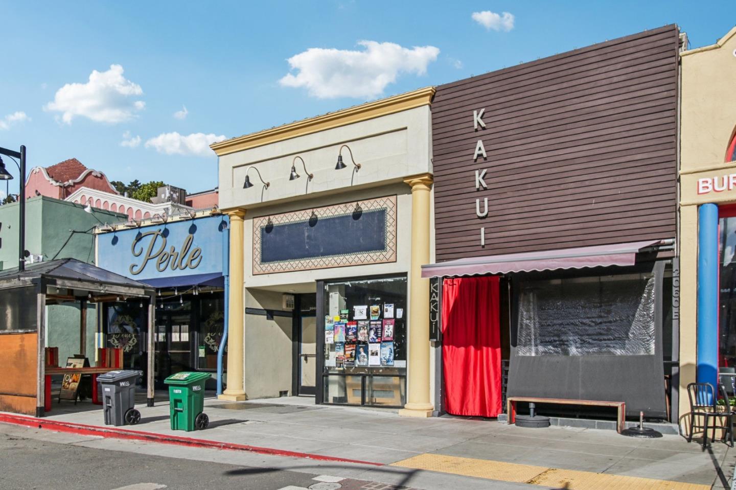 Detail Gallery Image 98 of 101 For 6875 the Turn, Oakland,  CA 94611 - 3 Beds | 2/1 Baths