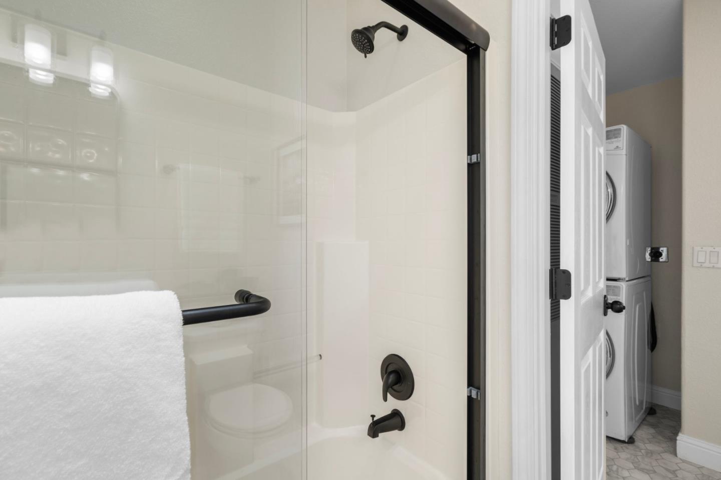 Detail Gallery Image 13 of 24 For 458 Laswell Ave, San Jose,  CA 95128 - 3 Beds | 2 Baths