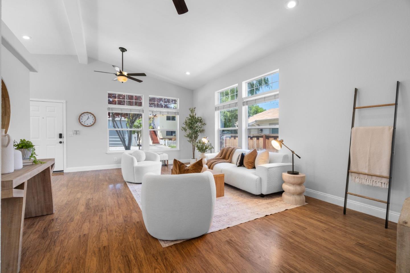 Detail Gallery Image 6 of 24 For 458 Laswell Ave, San Jose,  CA 95128 - 3 Beds | 2 Baths