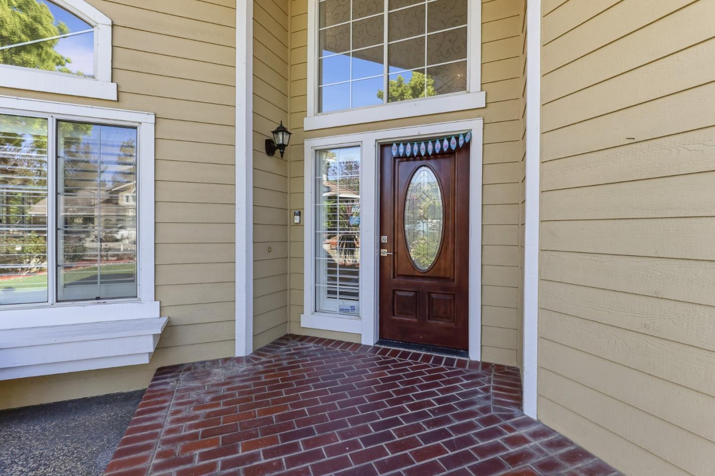 Detail Gallery Image 10 of 116 For 4168 Pinot Gris Way, San Jose,  CA 95135 - 5 Beds | 3 Baths