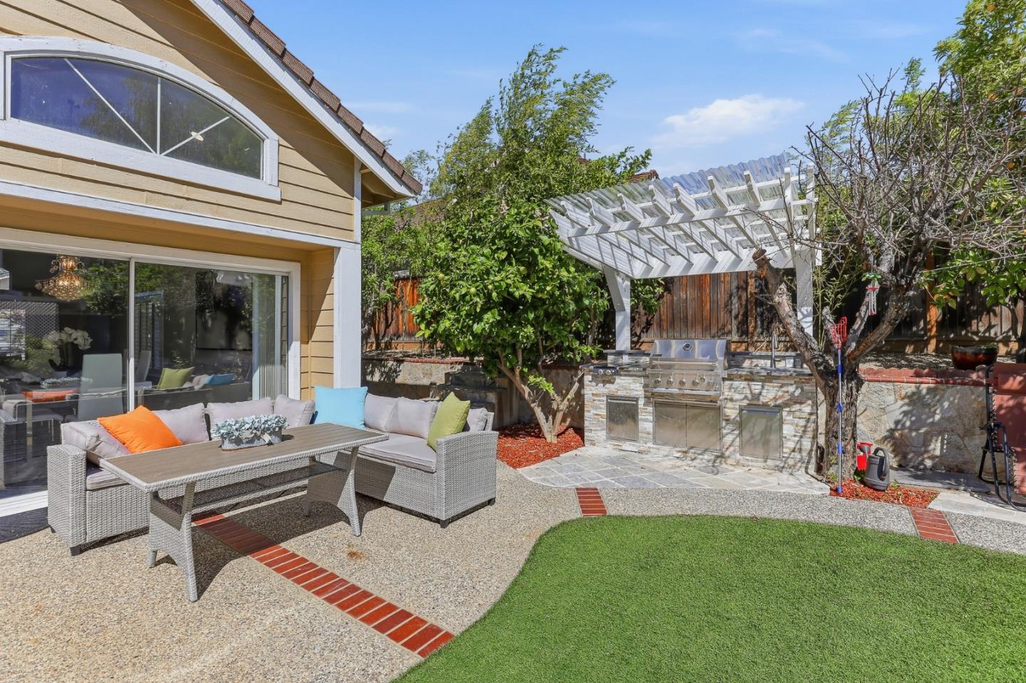 Detail Gallery Image 101 of 116 For 4168 Pinot Gris Way, San Jose,  CA 95135 - 5 Beds | 3 Baths