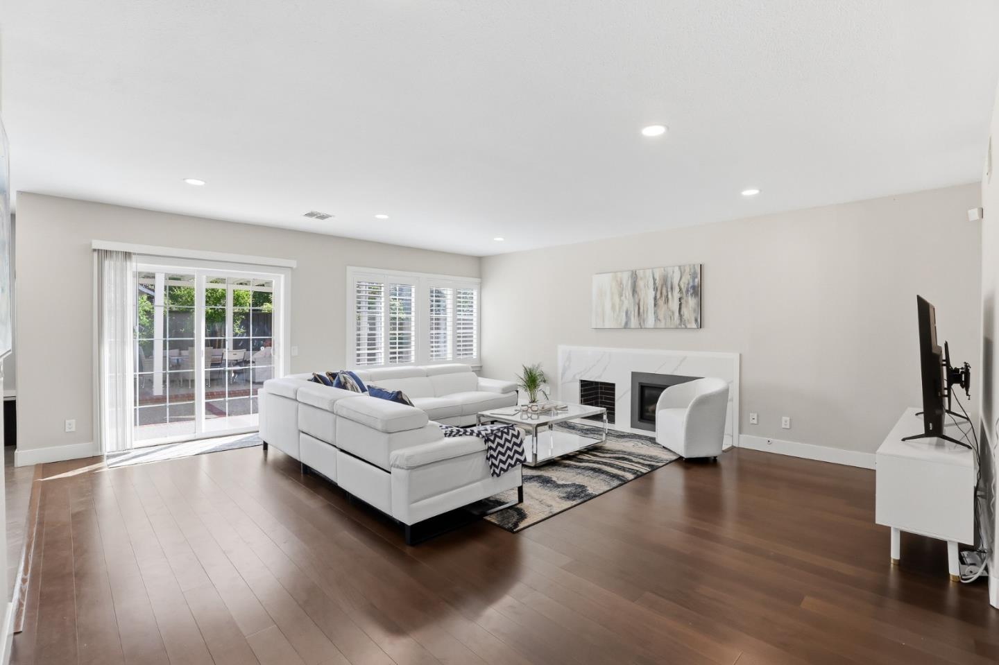 Detail Gallery Image 36 of 116 For 4168 Pinot Gris Way, San Jose,  CA 95135 - 5 Beds | 3 Baths