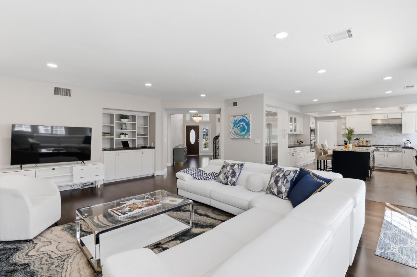 Detail Gallery Image 40 of 116 For 4168 Pinot Gris Way, San Jose,  CA 95135 - 5 Beds | 3 Baths