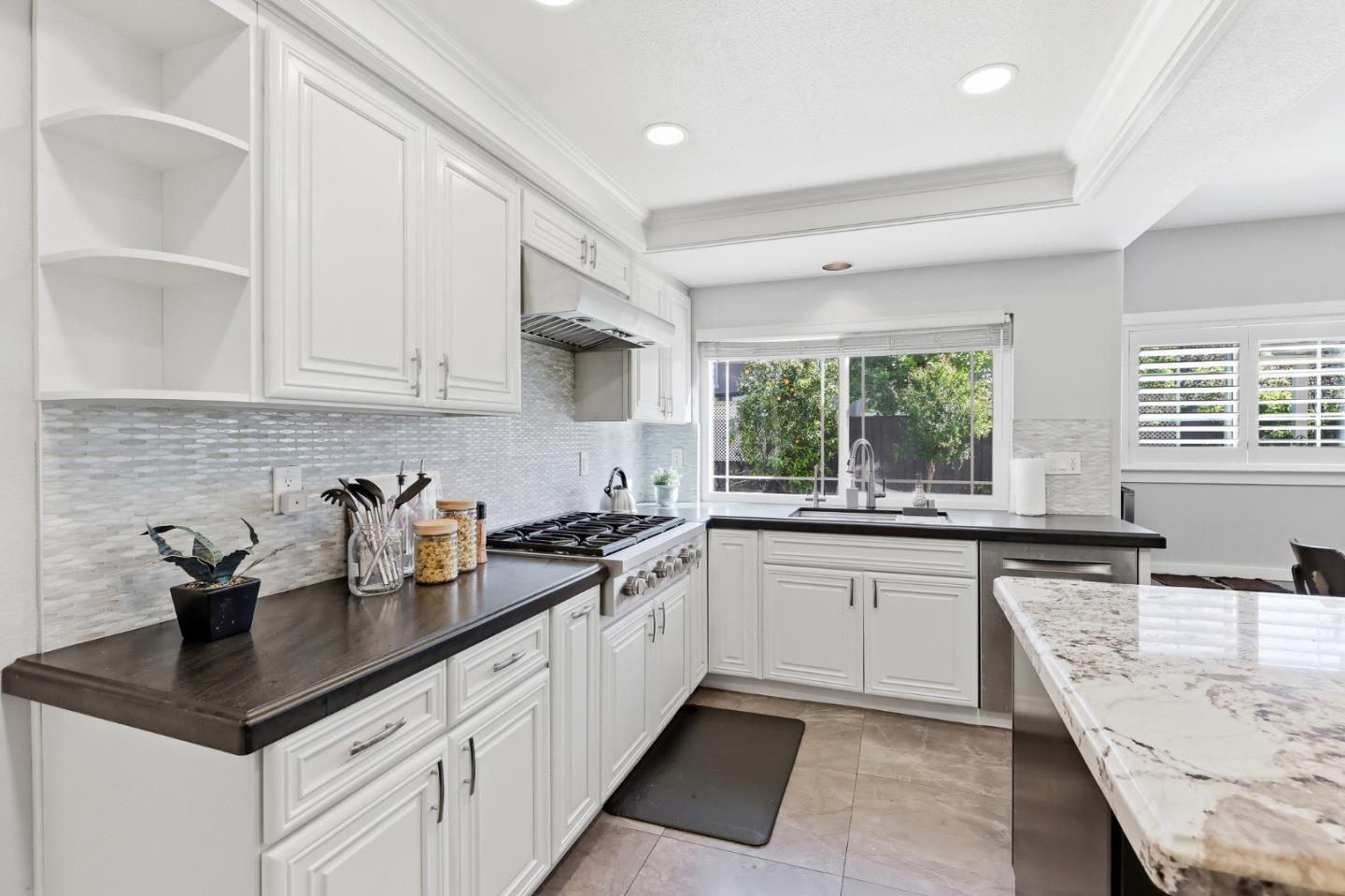 Detail Gallery Image 54 of 116 For 4168 Pinot Gris Way, San Jose,  CA 95135 - 5 Beds | 3 Baths