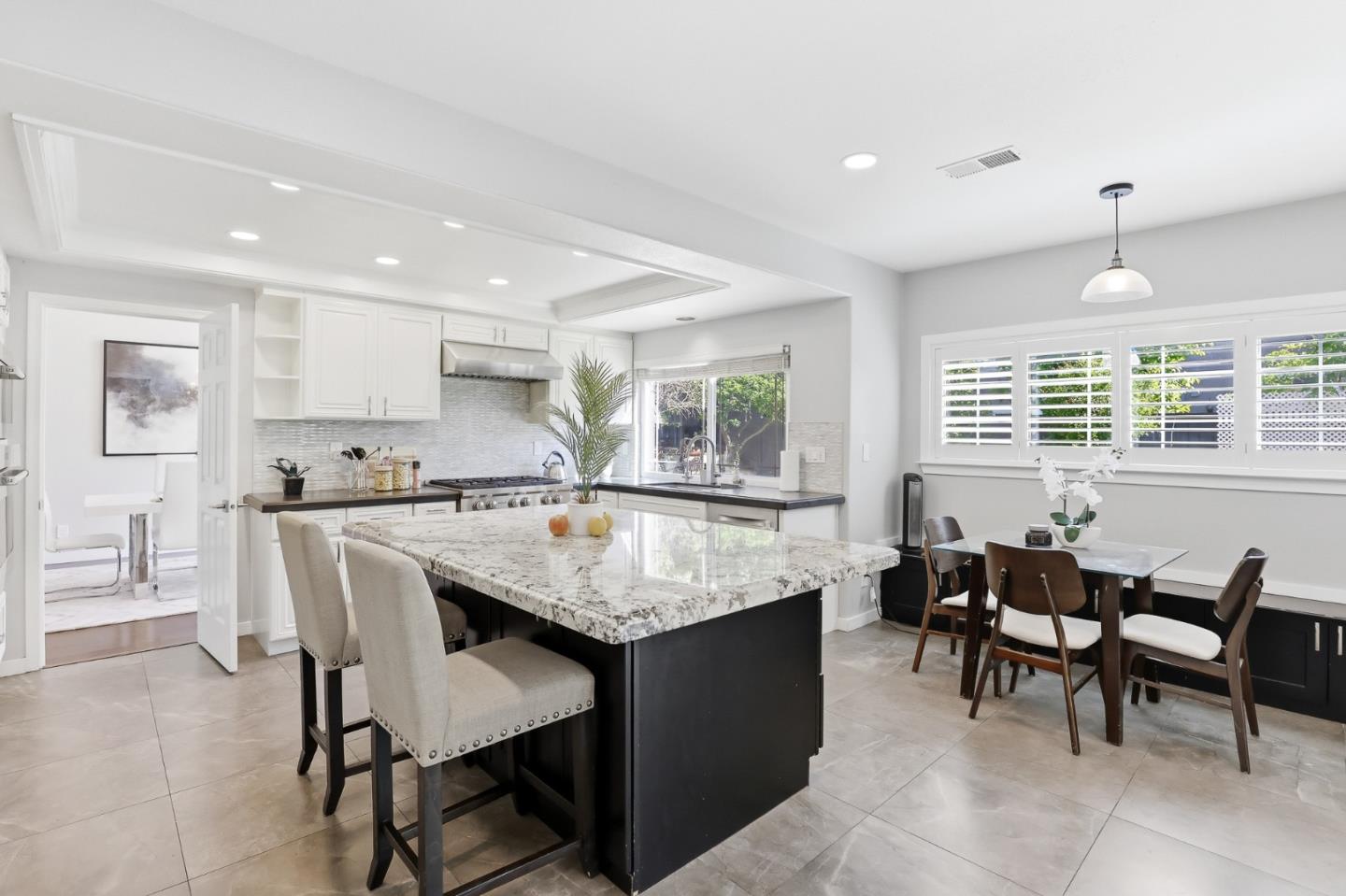 Detail Gallery Image 61 of 116 For 4168 Pinot Gris Way, San Jose,  CA 95135 - 5 Beds | 3 Baths