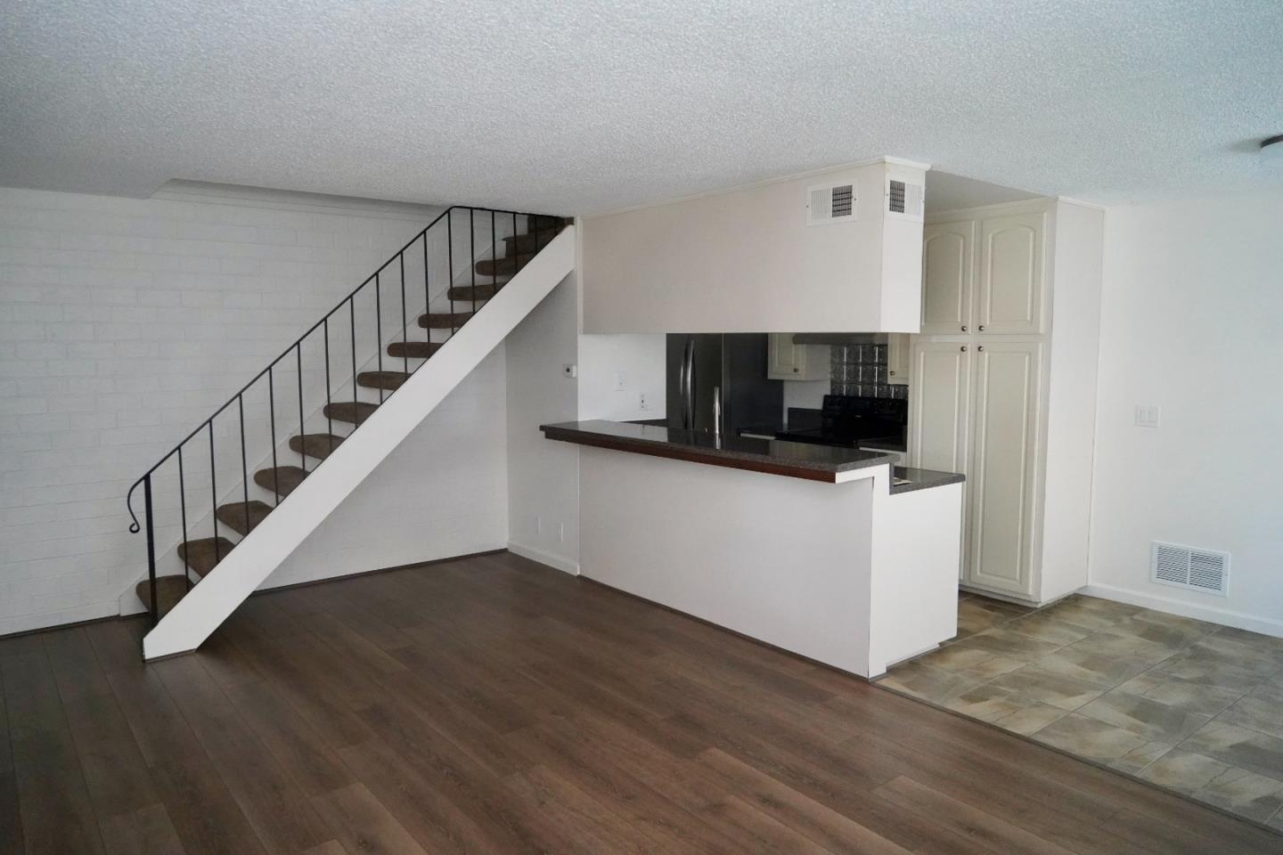 879 Wyman Way UNIT 2, San Jose, CA, 95133