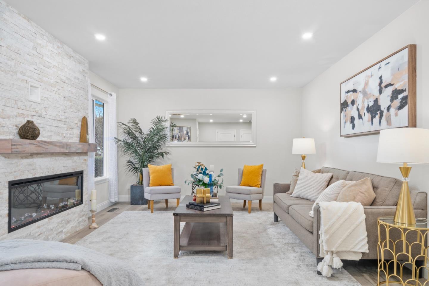 Detail Gallery Image 9 of 52 For 34839 Clover St, Union City,  CA 94587 - 4 Beds | 2 Baths