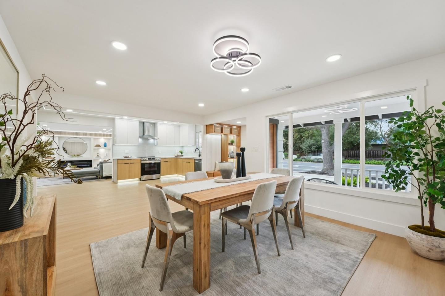 Detail Gallery Image 8 of 33 For 2502 Meridian Ave, San Jose,  CA 95124 - 3 Beds | 2 Baths