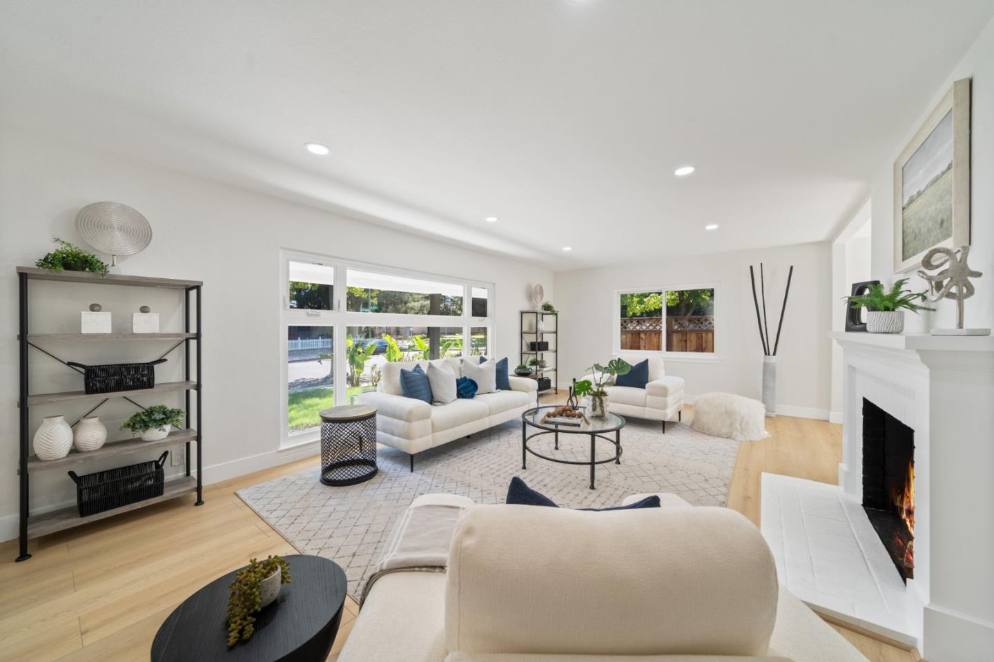 Detail Gallery Image 9 of 51 For 1149 S Daniel Way, San Jose,  CA 95128 - 4 Beds | 3 Baths