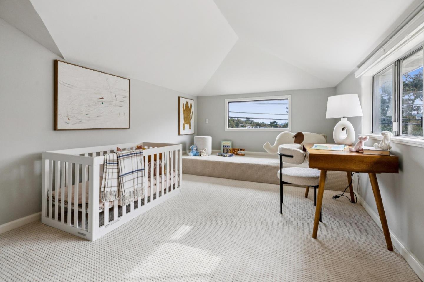 Detail Gallery Image 16 of 62 For 2018 Monroe Ave, Belmont,  CA 94002 - 3 Beds | 1 Baths