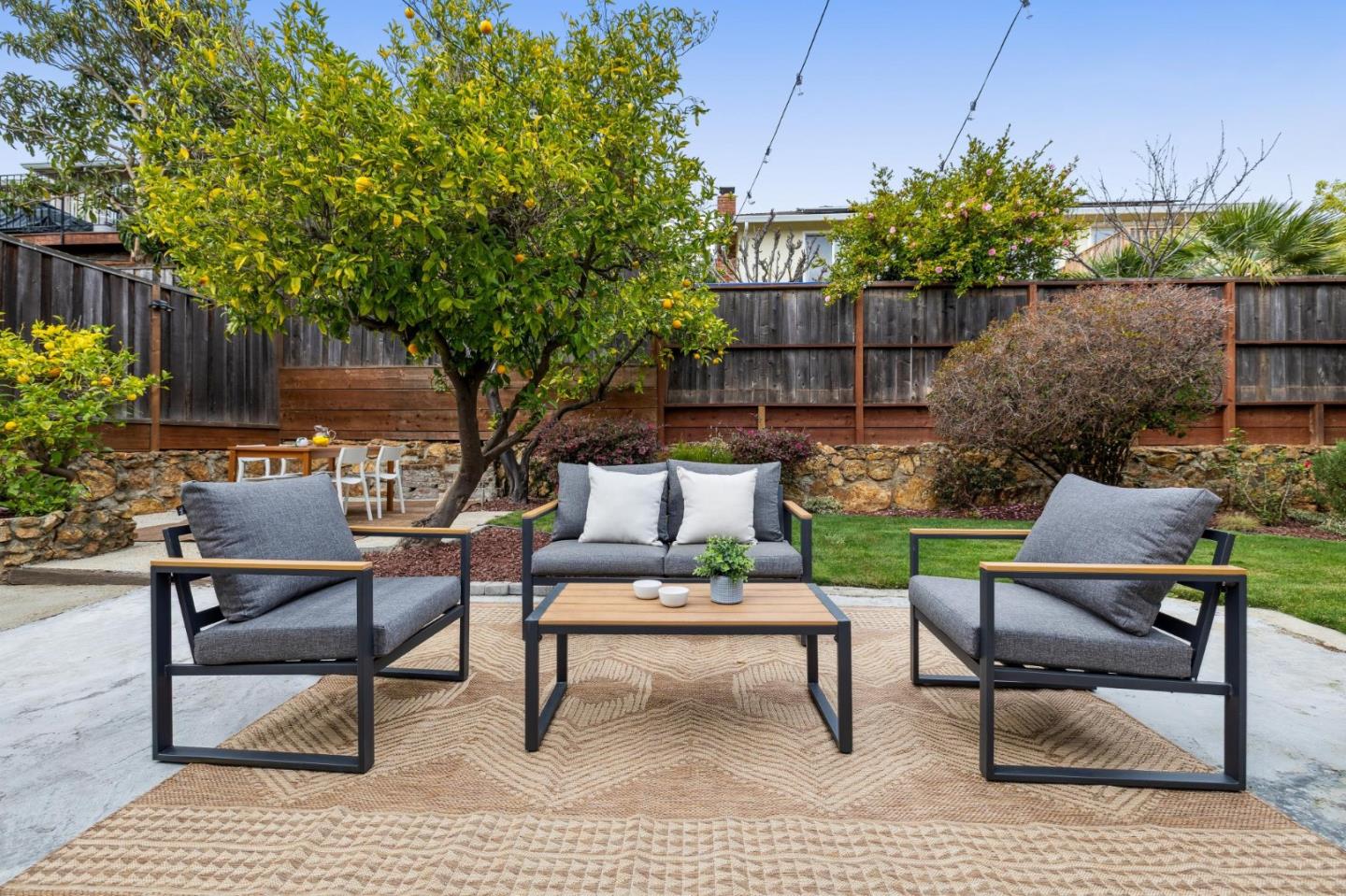 Detail Gallery Image 51 of 62 For 2018 Monroe Ave, Belmont,  CA 94002 - 3 Beds | 1 Baths