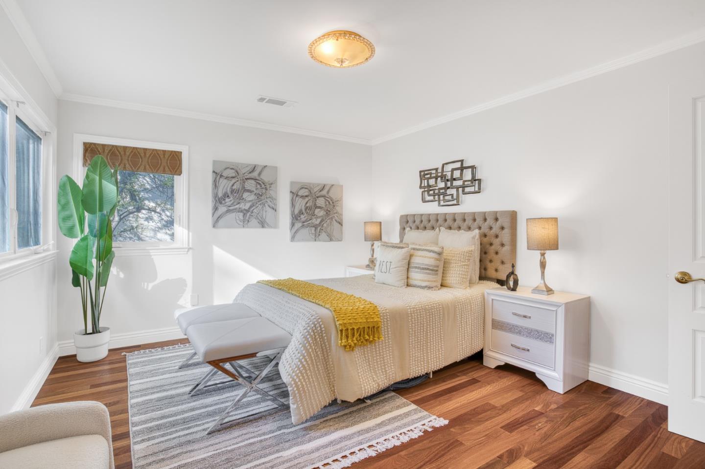 Detail Gallery Image 23 of 52 For 1065 Ray Ave, Los Altos,  CA 94022 - 3 Beds | 2/1 Baths