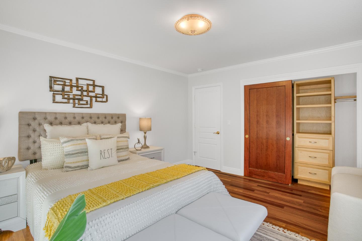 Detail Gallery Image 24 of 52 For 1065 Ray Ave, Los Altos,  CA 94022 - 3 Beds | 2/1 Baths