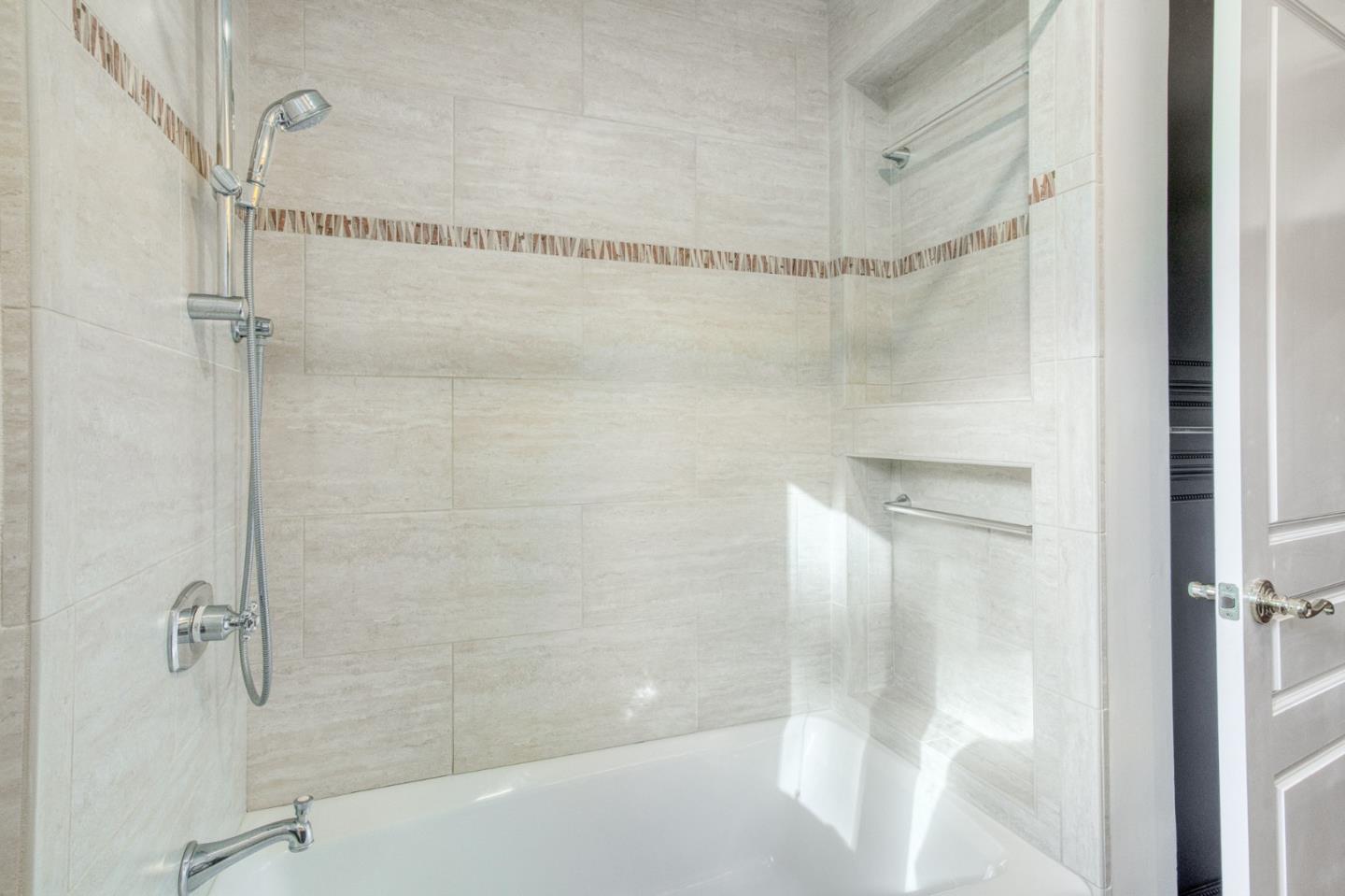 Detail Gallery Image 30 of 52 For 1065 Ray Ave, Los Altos,  CA 94022 - 3 Beds | 2/1 Baths