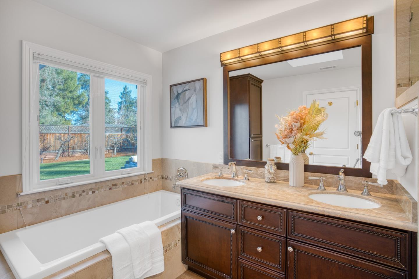 Detail Gallery Image 35 of 52 For 1065 Ray Ave, Los Altos,  CA 94022 - 3 Beds | 2/1 Baths