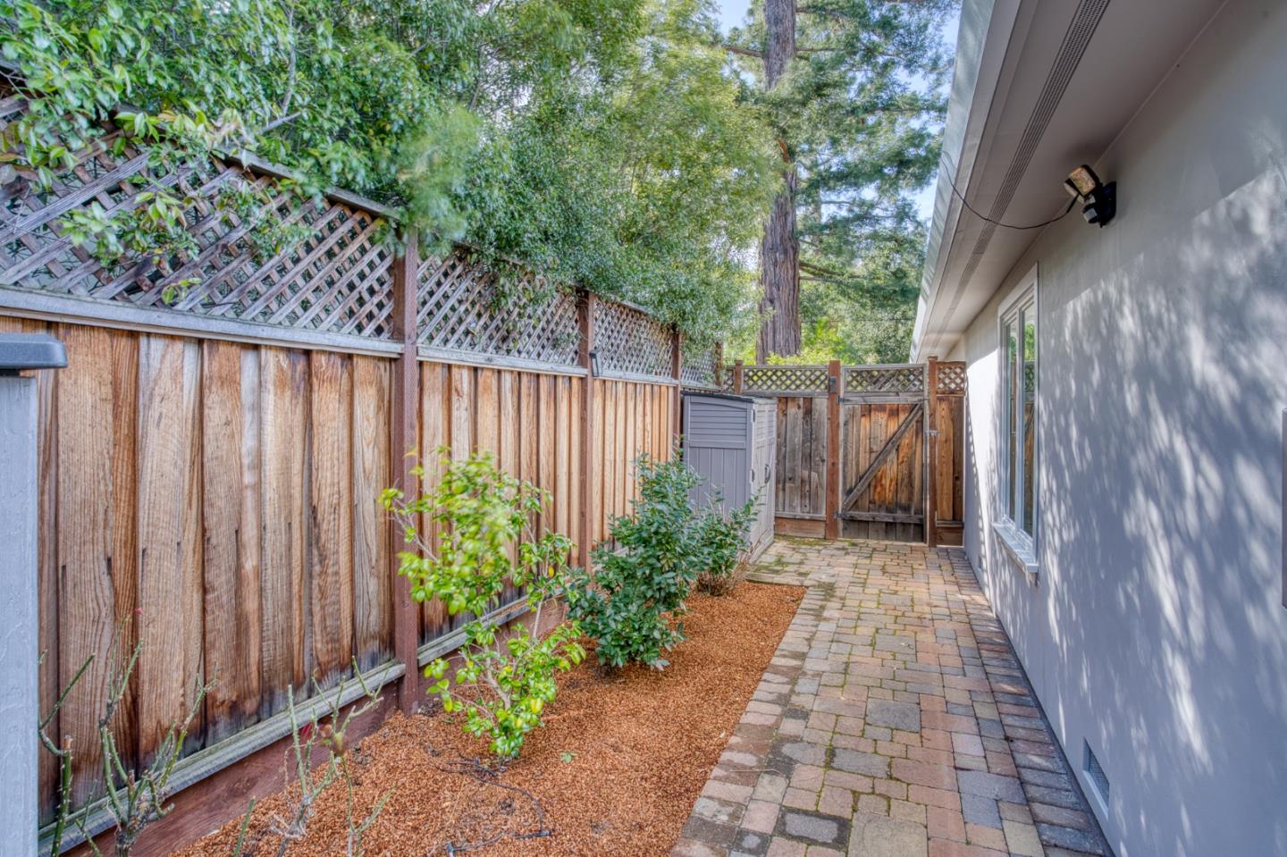 Detail Gallery Image 44 of 52 For 1065 Ray Ave, Los Altos,  CA 94022 - 3 Beds | 2/1 Baths