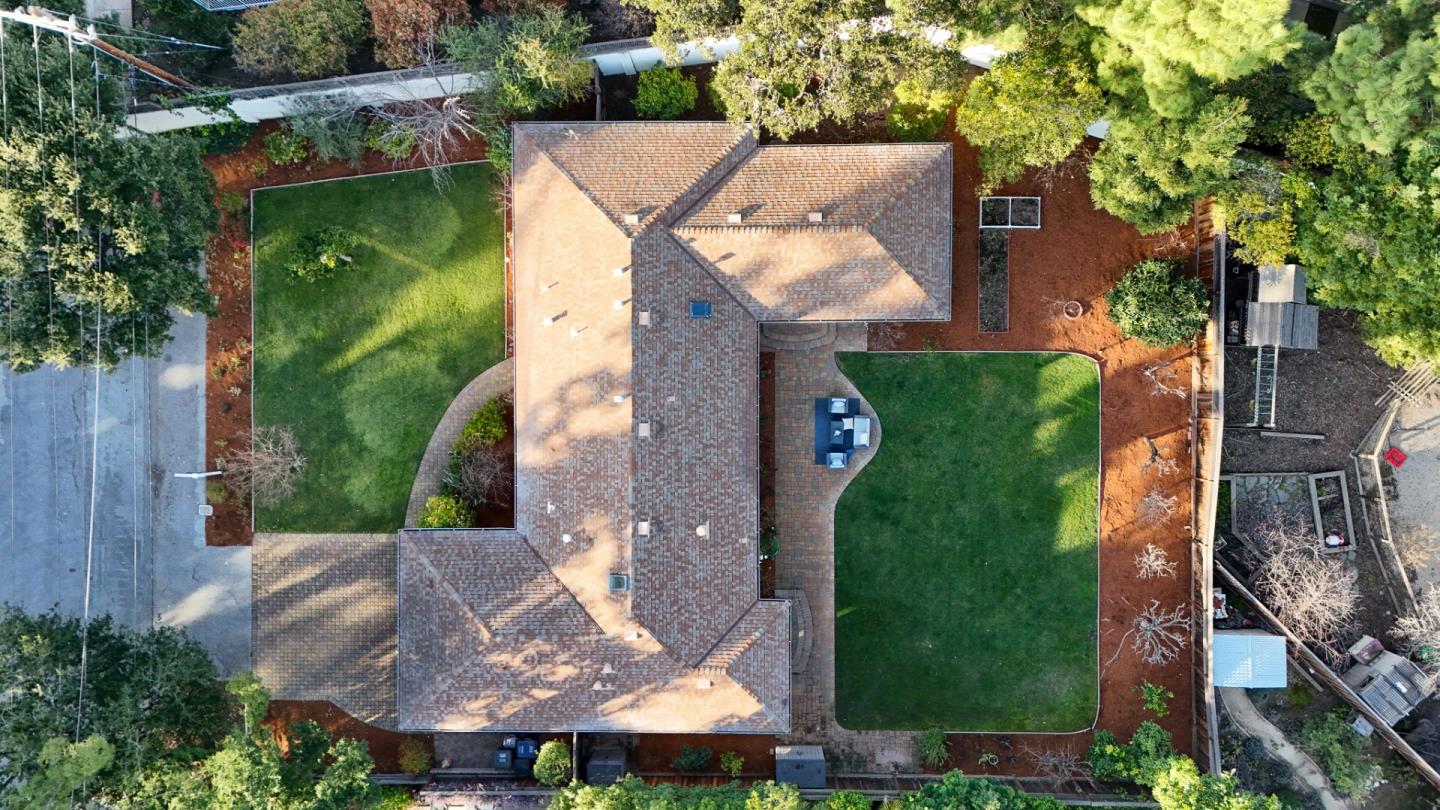 Detail Gallery Image 50 of 52 For 1065 Ray Ave, Los Altos,  CA 94022 - 3 Beds | 2/1 Baths