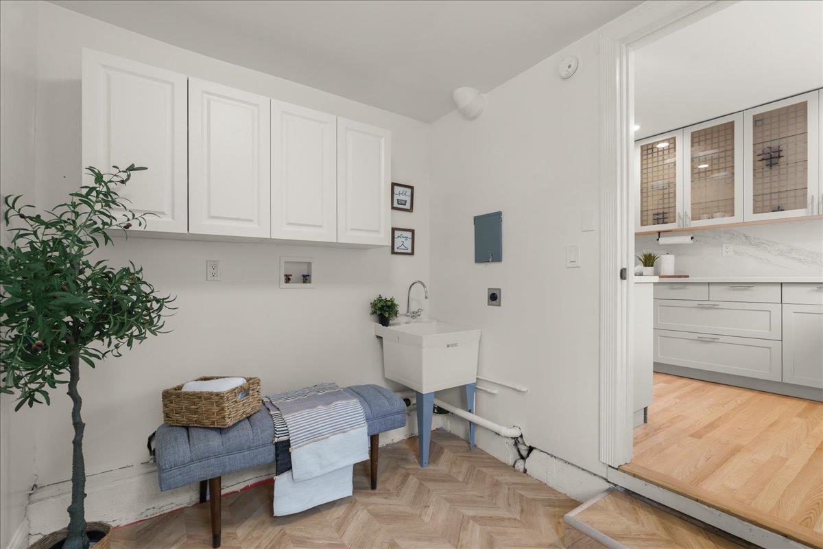 Detail Gallery Image 12 of 36 For 1704 Virginia Ave, Redwood City,  CA 94061 - 3 Beds | 2 Baths