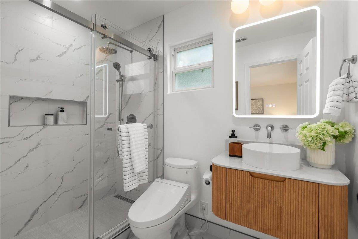 Detail Gallery Image 22 of 36 For 1704 Virginia Ave, Redwood City,  CA 94061 - 3 Beds | 2 Baths